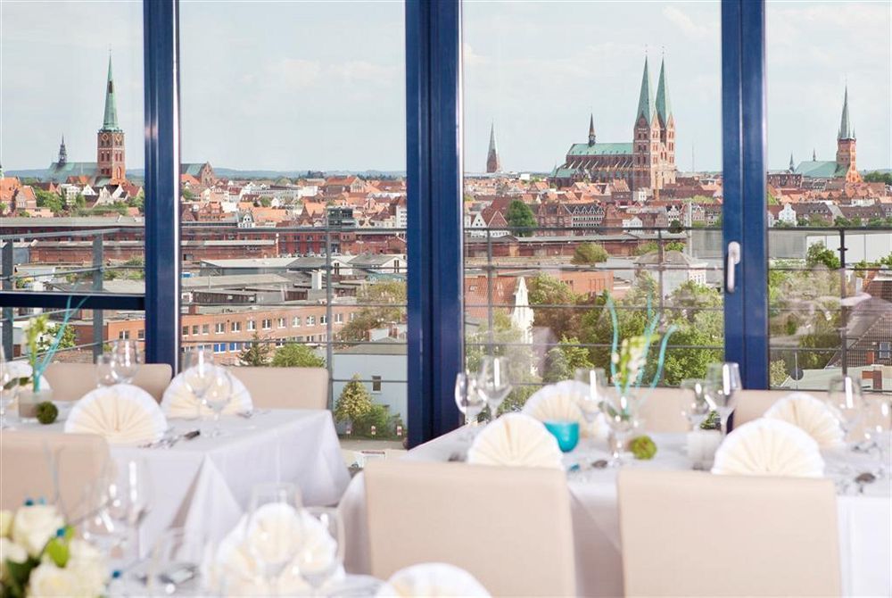 Hotel IV Jahreszeiten Luebeck Exterior photo